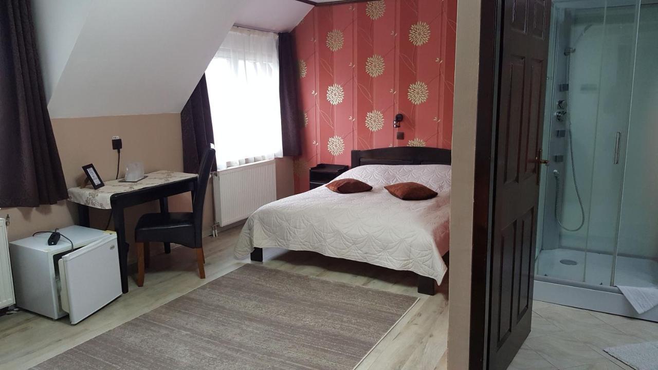 Siesta Pension Miercurea Ciuc Exterior foto